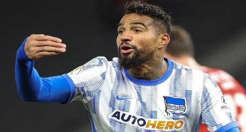 مواصلة اللعب أم الاعتزال؟.. بواتينج يحسم مستقبله بعد أسبوعين